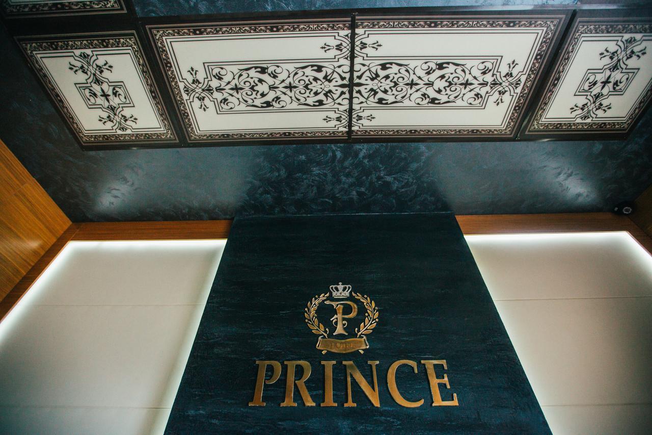Prince Chust Exteriér fotografie